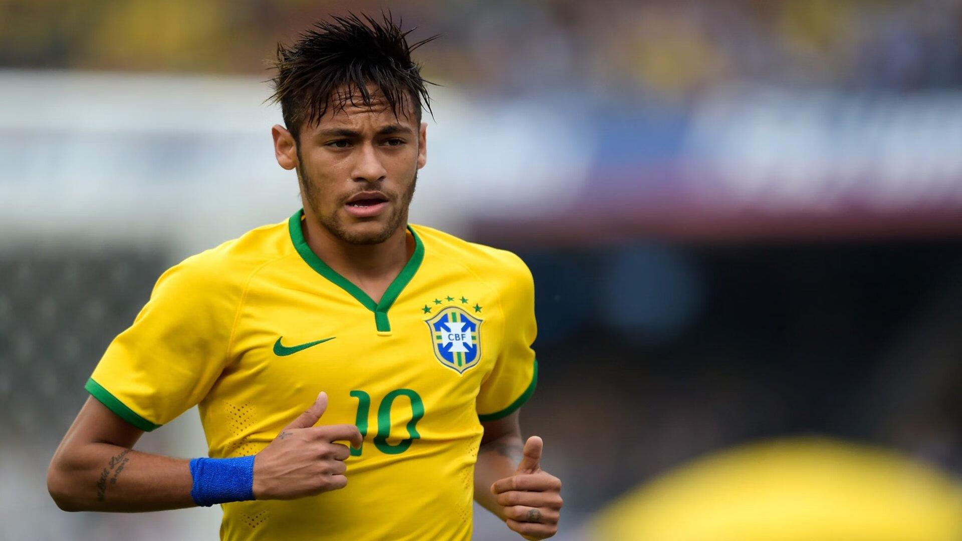 欧冠半决赛之夜，克瓦拉茨赫利亚的冠军级表现